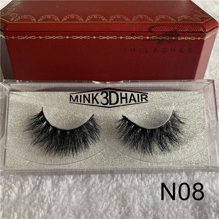 Best natural false eyelashes uk.jpg